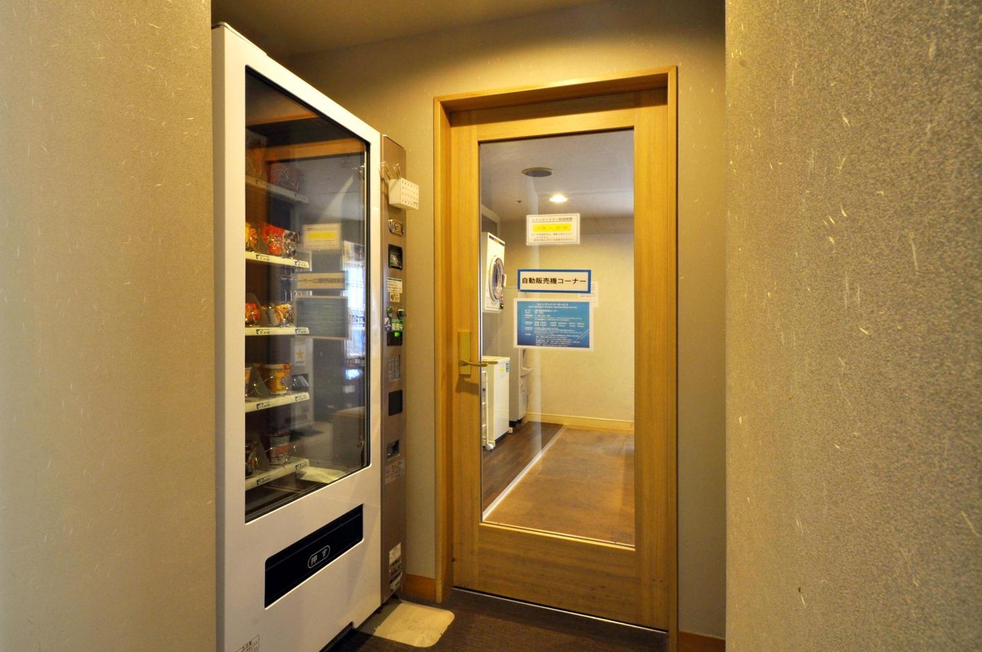 Hotel Lifort Sapporo Esterno foto